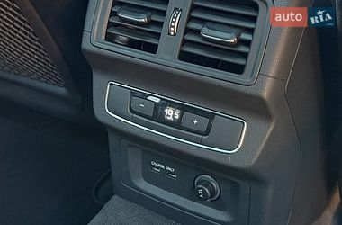 Внедорожник / Кроссовер Audi Q5 2024 в Ровно