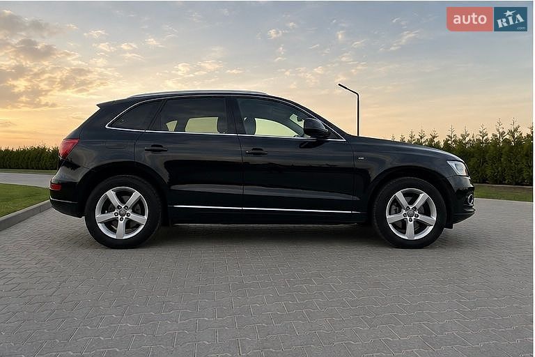 Внедорожник / Кроссовер Audi Q5 2016 в Львове