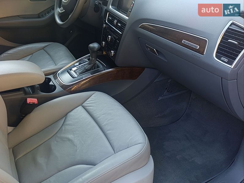 Позашляховик / Кросовер Audi Q5 2015 в Городенці фото 9 Позашляховик / Кросовер Audi Q5 2015 в Городенці