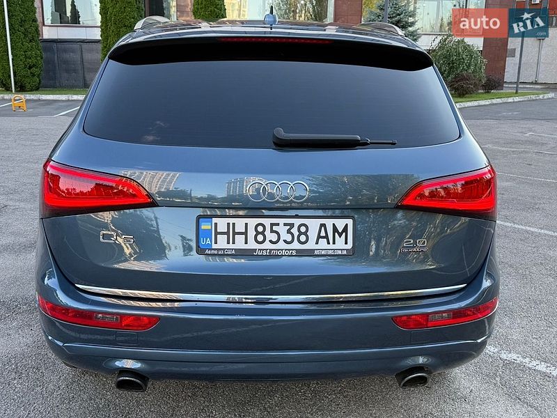 Позашляховик / Кросовер Audi Q5 2015 в Дніпрі