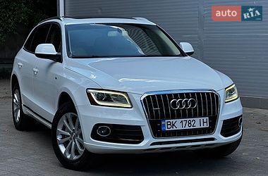 Позашляховик / Кросовер Audi Q5 2013 в Рівному