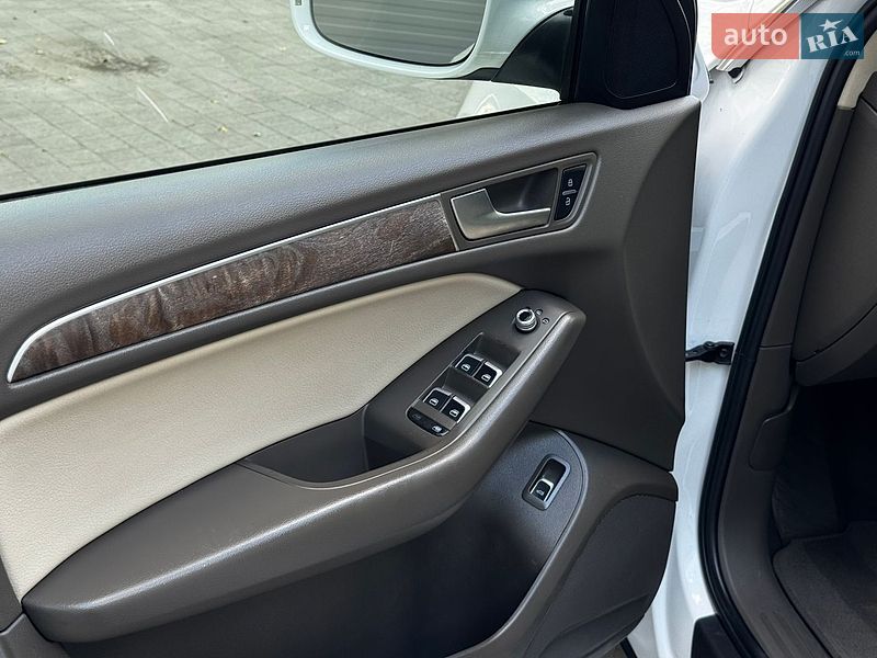 Внедорожник / Кроссовер Audi Q5 2013 в Ровно
