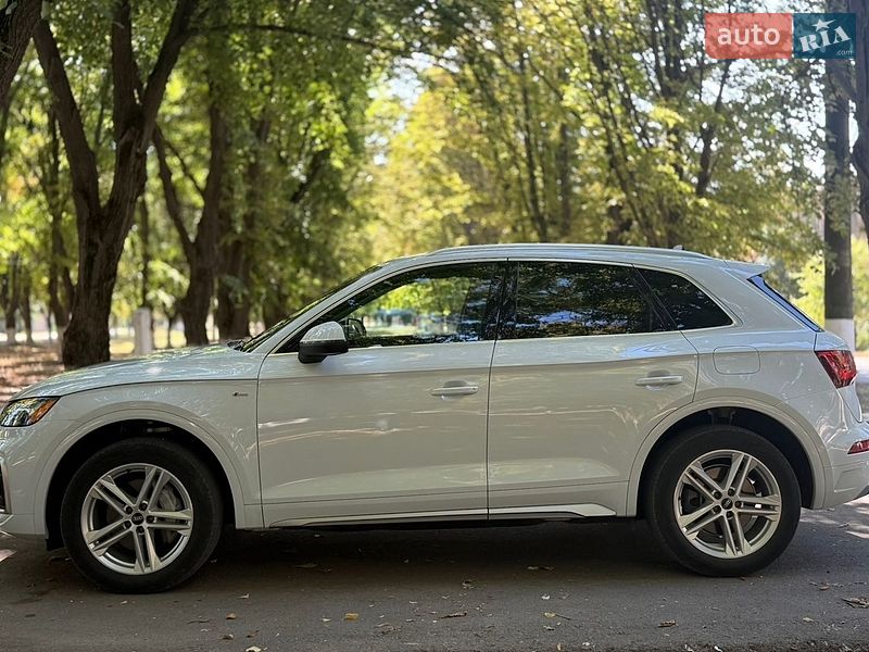 Внедорожник / Кроссовер Audi Q5 2022 в Одессе
