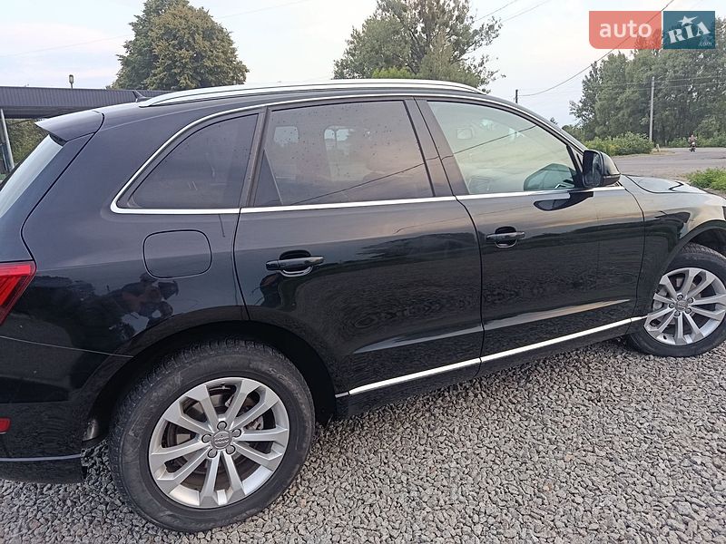 Позашляховик / Кросовер Audi Q5 2014 в Житомирі