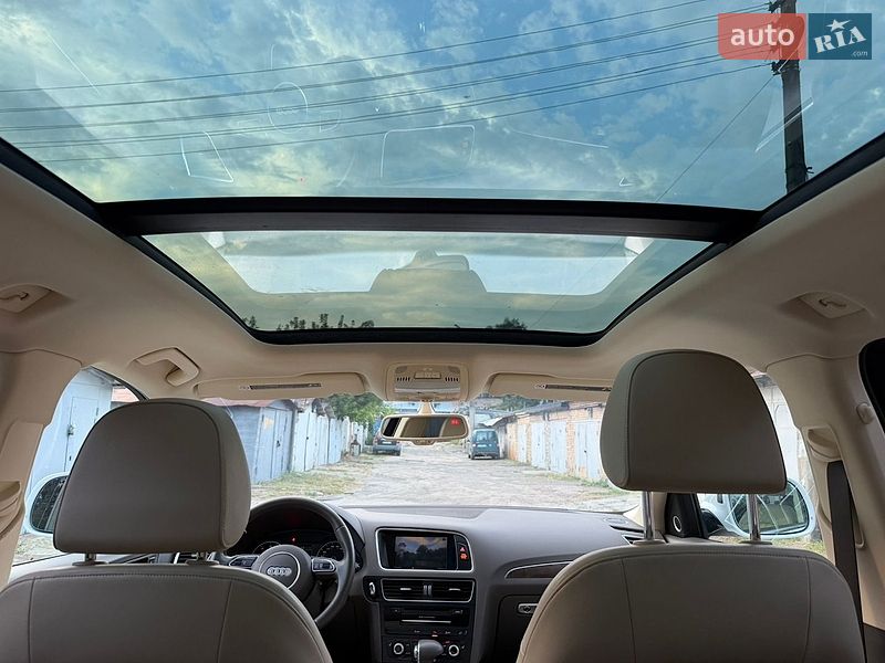 Позашляховик / Кросовер Audi Q5 2016 в Києві