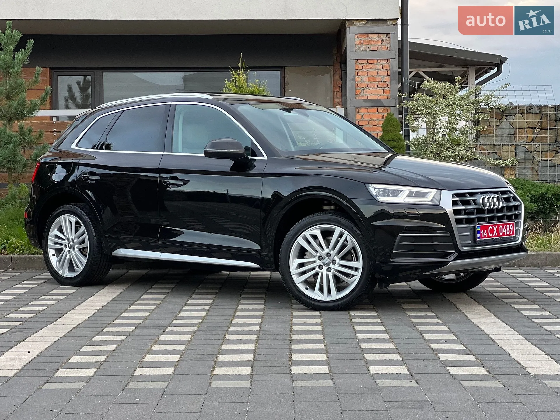 Audi Q5 2018 VIN WA1BNAFY2J2202710 фото оголошення 5 з 140