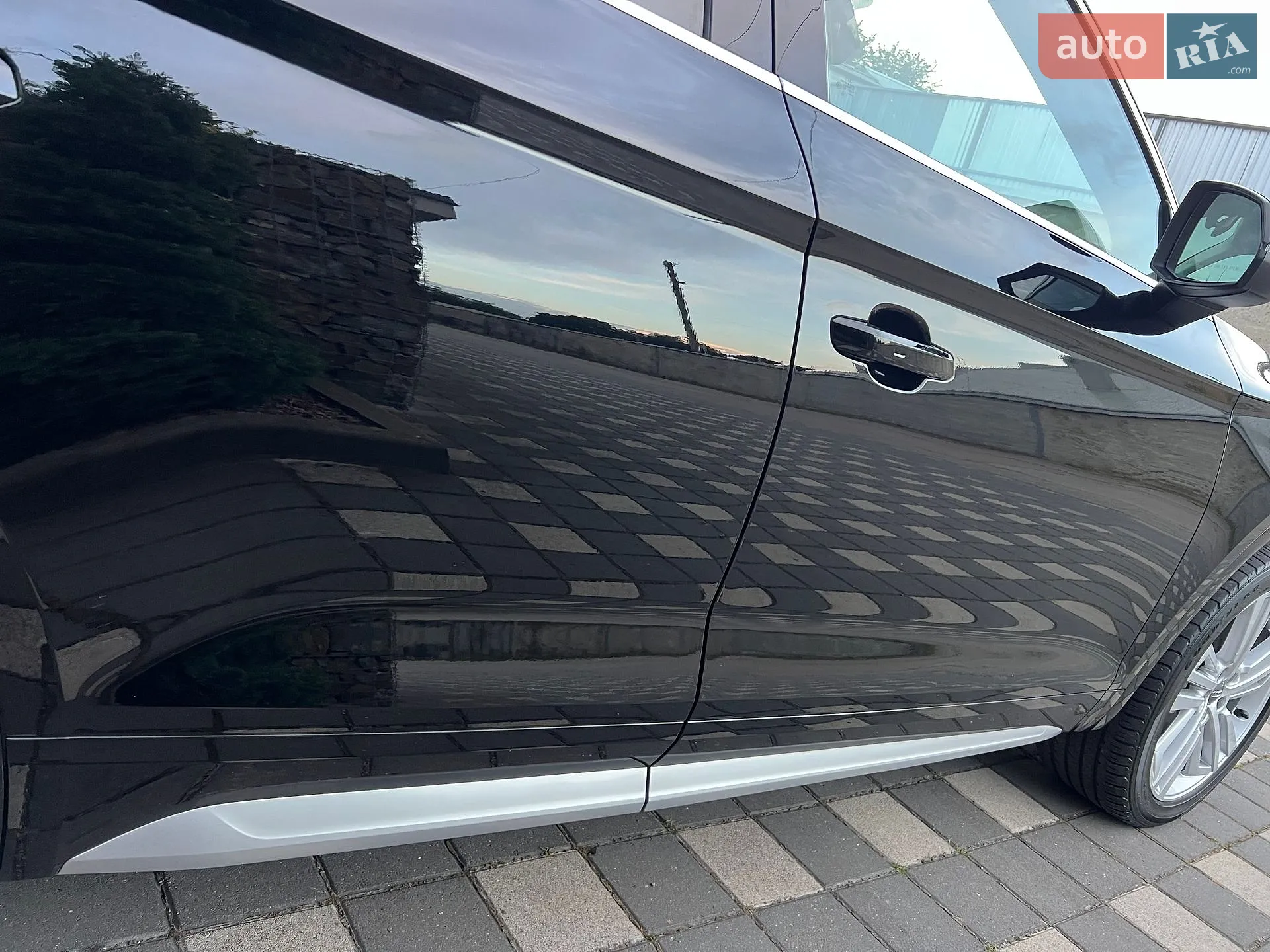 Audi Q5 2018 VIN WA1BNAFY2J2202710 фото оголошення 56 з 140