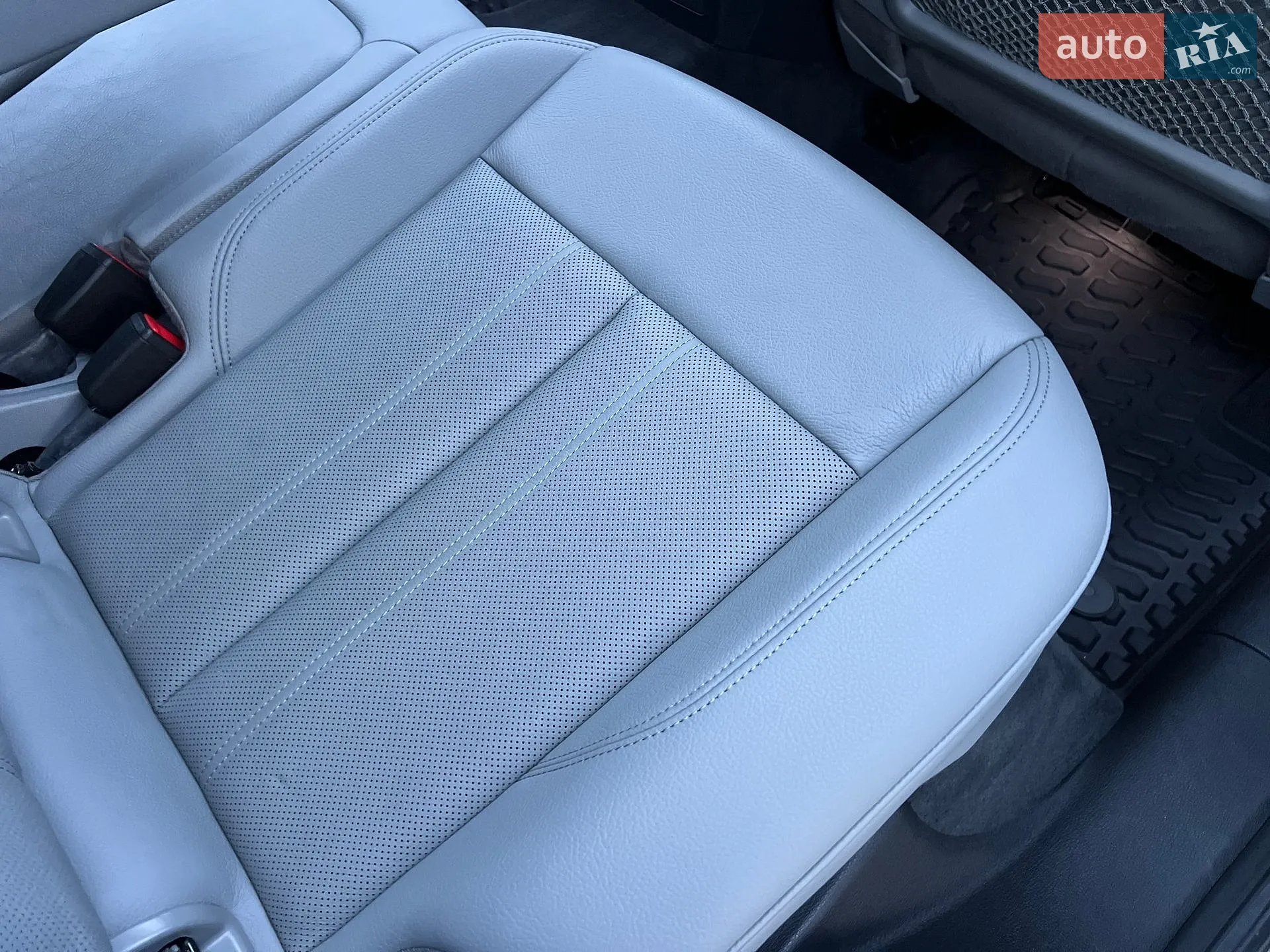 Audi Q5 2018 VIN WA1BNAFY2J2202710 фото оголошення 89 з 140