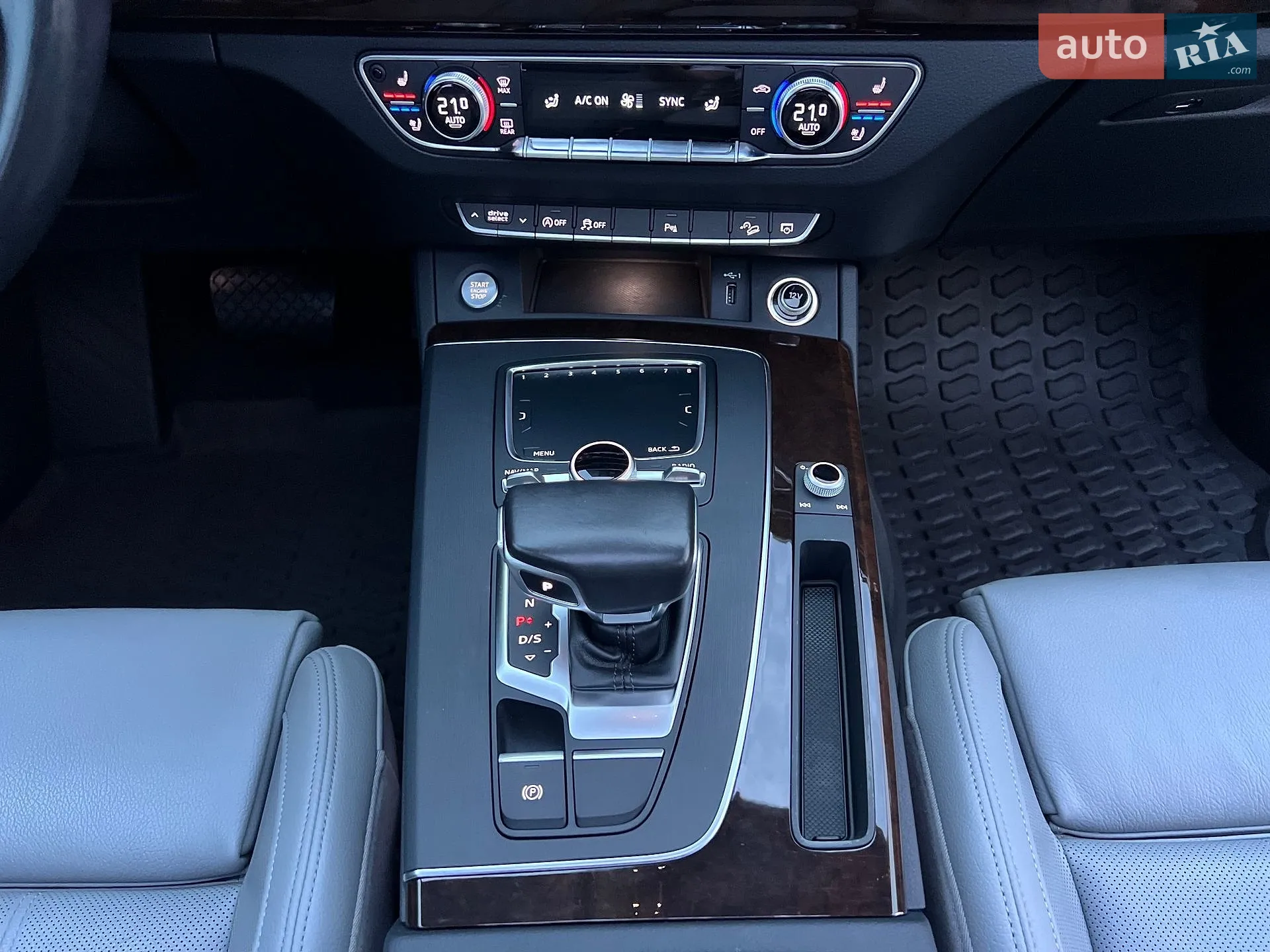 Audi Q5 2018 VIN WA1BNAFY2J2202710 фото оголошення 123 з 140
