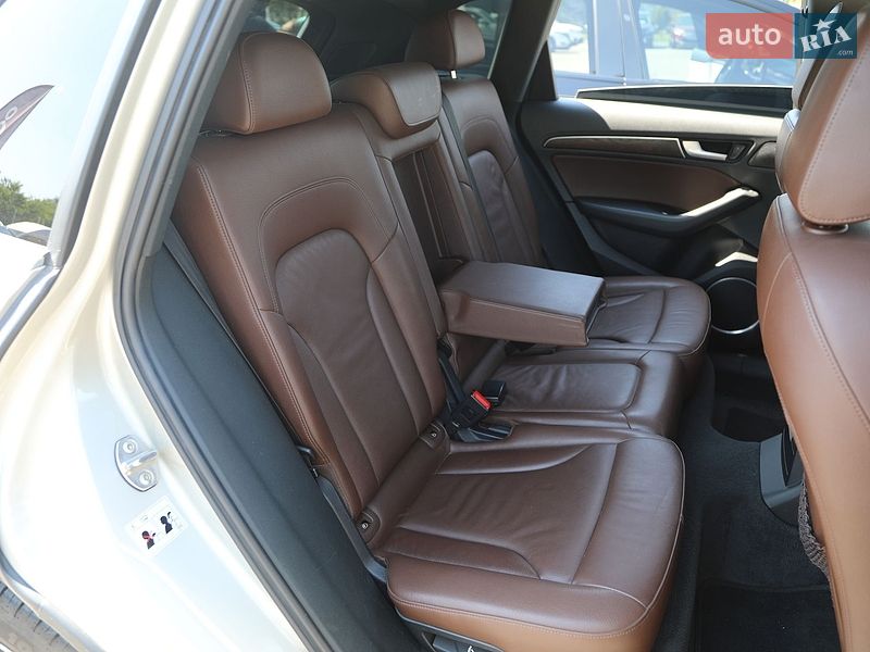 Внедорожник / Кроссовер Audi Q5 2014 в Харькове