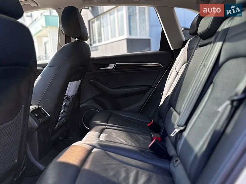 Позашляховик / Кросовер Audi Q5 2014 в Одесі