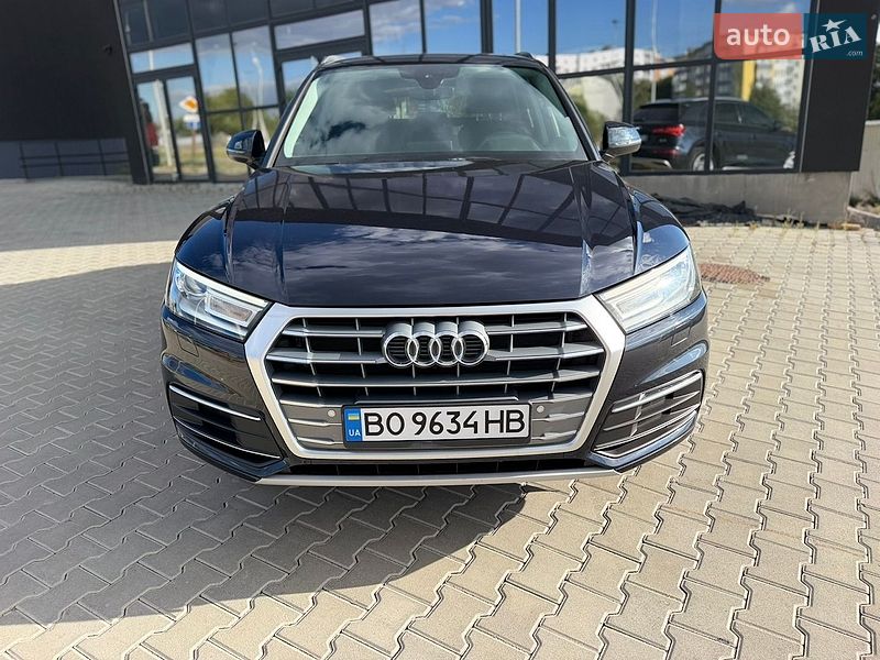 Внедорожник / Кроссовер Audi Q5 2018 в Тернополе