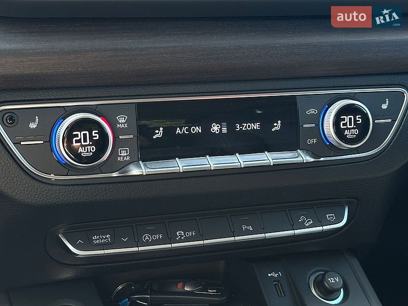 Позашляховик / Кросовер Audi Q5 2023 в Білогородці