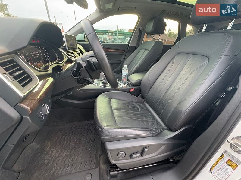 Внедорожник / Кроссовер Audi Q5 2017 в Виннице