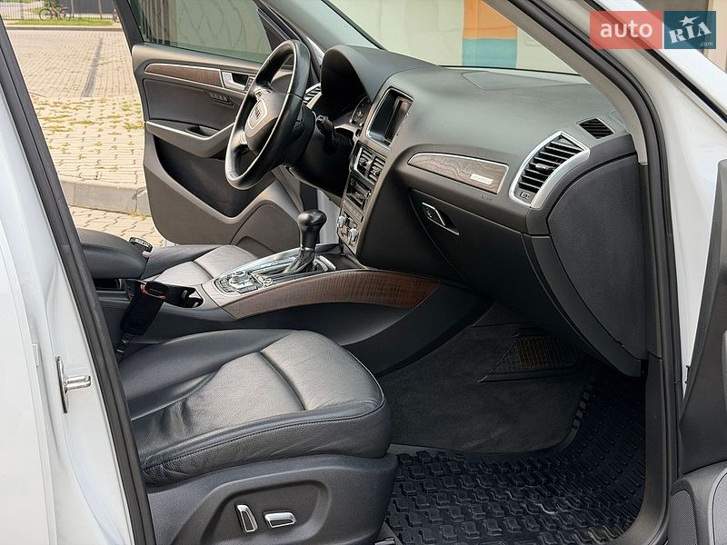 Позашляховик / Кросовер Audi Q5 2013 в Івано-Франківську