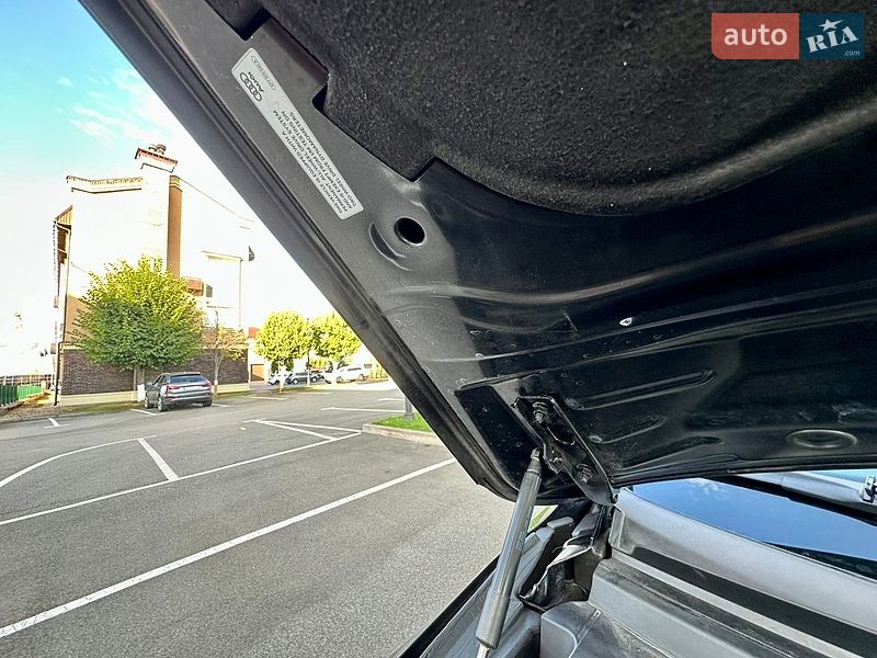 Внедорожник / Кроссовер Audi Q5 2015 в Киеве