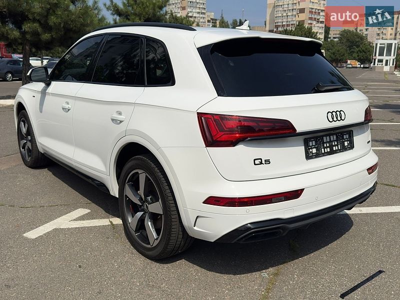 Позашляховик / Кросовер Audi Q5 2021 в Одесі фото 5 Позашляховик / Кросовер Audi Q5 2021 в Одесі