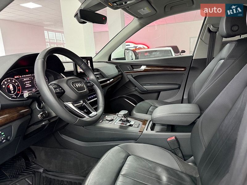 Позашляховик / Кросовер Audi Q5 2019 в Полтаві фото 7 Позашляховик / Кросовер Audi Q5 2019 в Полтаві