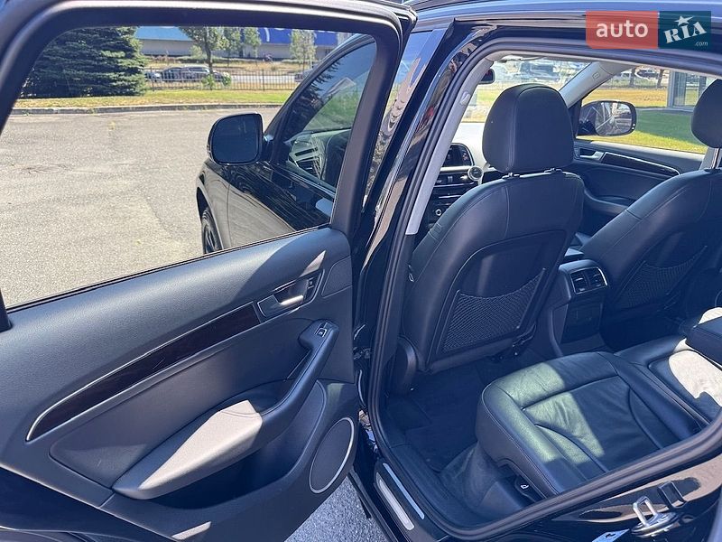 Внедорожник / Кроссовер Audi Q5 2013 в Киеве