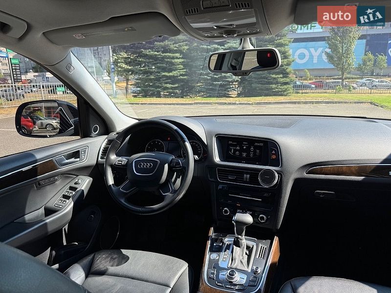 Внедорожник / Кроссовер Audi Q5 2013 в Киеве