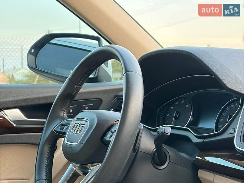Внедорожник / Кроссовер Audi Q5 2019 в Львове