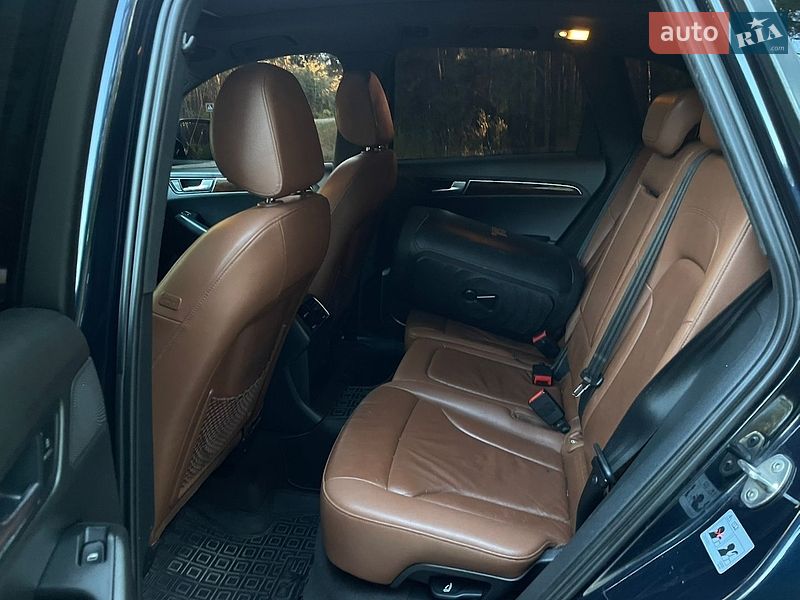 Внедорожник / Кроссовер Audi Q5 2011 в Вышгороде