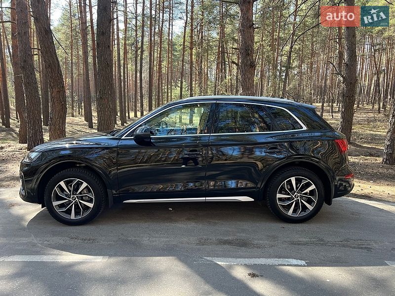 Позашляховик / Кросовер Audi Q5 2021 в Полтаві Позашляховик / Кросовер Audi Q5 2021 в Полтаві