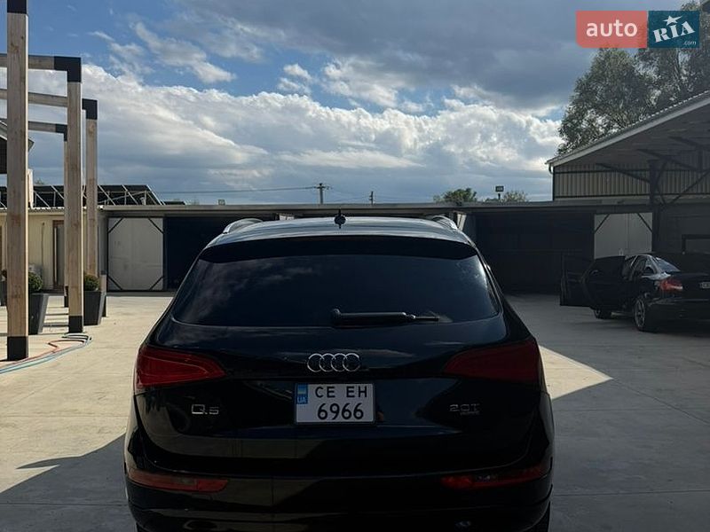 Позашляховик / Кросовер Audi Q5 2012 в Чернівцях