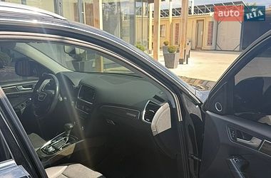 Позашляховик / Кросовер Audi Q5 2012 в Чернівцях