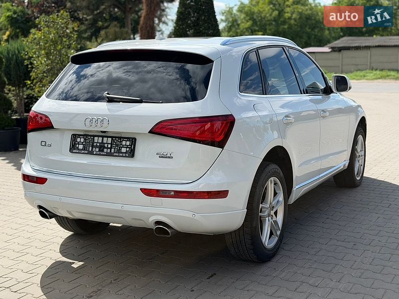Позашляховик / Кросовер Audi Q5 2017 в Луцьку