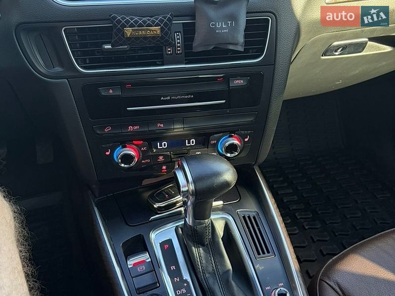Внедорожник / Кроссовер Audi Q5 2015 в Харькове