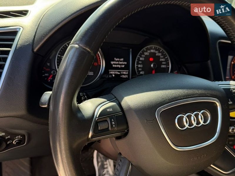 Внедорожник / Кроссовер Audi Q5 2014 в Киеве