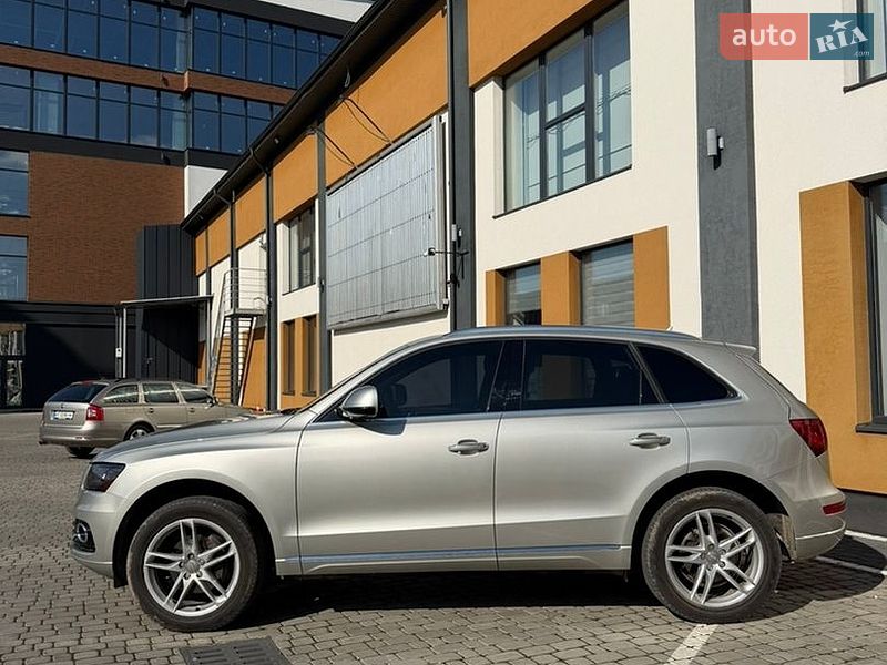Позашляховик / Кросовер Audi Q5 2015 в Коломиї