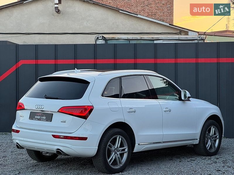Внедорожник / Кроссовер Audi Q5 2015 в Луцке