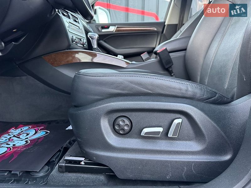 Внедорожник / Кроссовер Audi Q5 2015 в Луцке