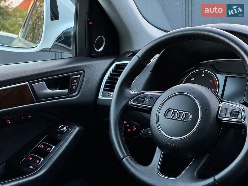 Внедорожник / Кроссовер Audi Q5 2015 в Луцке