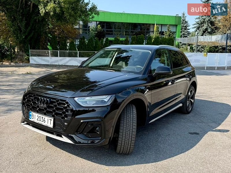 Внедорожник / Кроссовер Audi Q5 2024 в Киеве