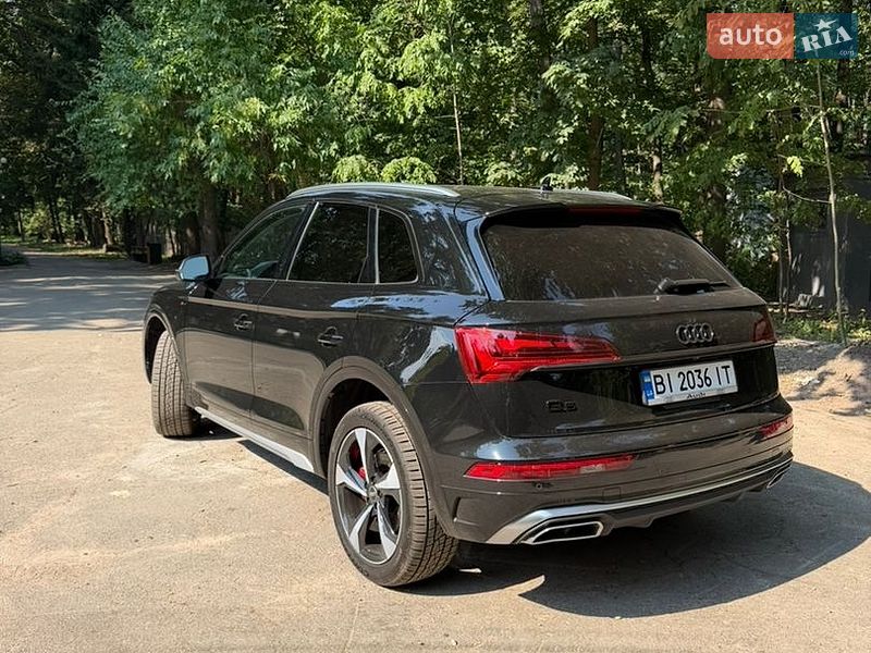 Внедорожник / Кроссовер Audi Q5 2024 в Киеве