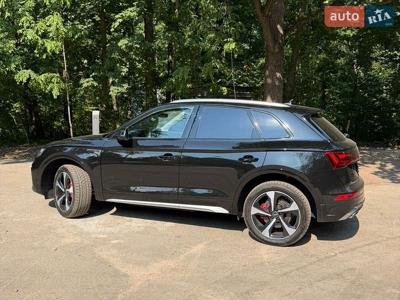 Внедорожник / Кроссовер Audi Q5 2024 в Киеве