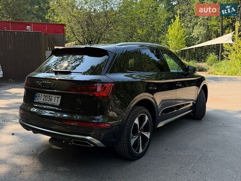 Внедорожник / Кроссовер Audi Q5 2024 в Киеве