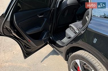 Внедорожник / Кроссовер Audi Q5 2024 в Киеве