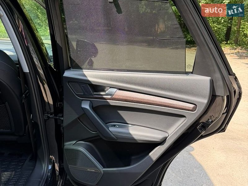 Внедорожник / Кроссовер Audi Q5 2024 в Киеве