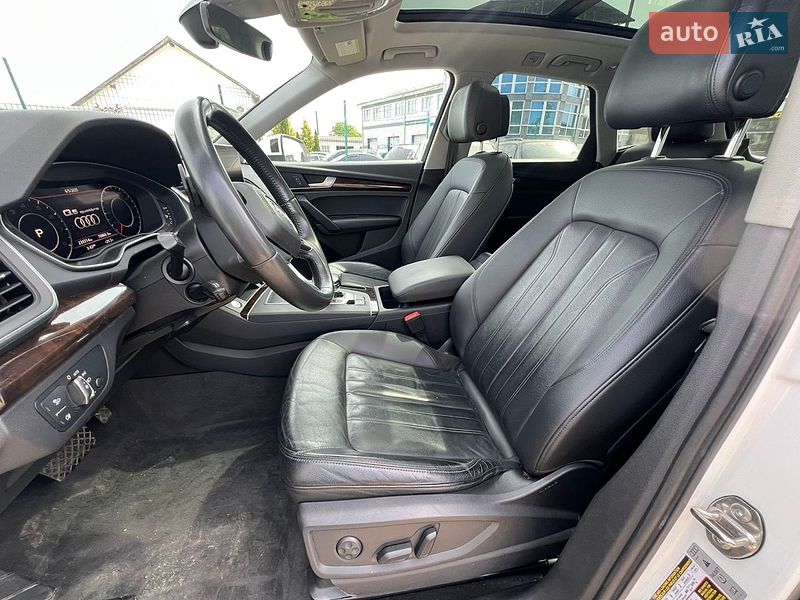 Позашляховик / Кросовер Audi Q5 2018 в Стрию