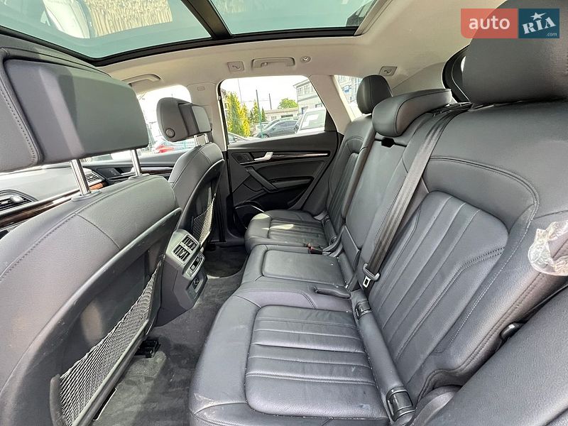 Позашляховик / Кросовер Audi Q5 2018 в Стрию