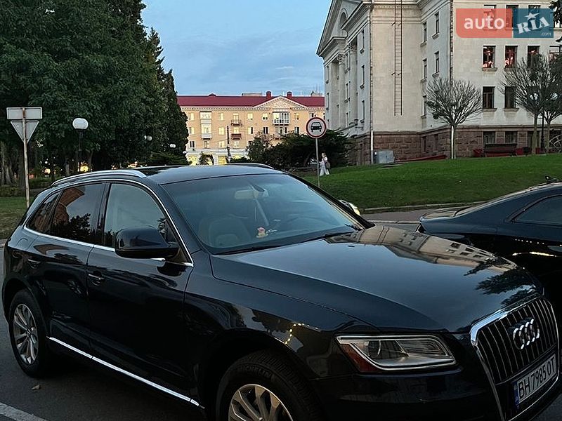 Внедорожник / Кроссовер Audi Q5 2013 в Чернигове