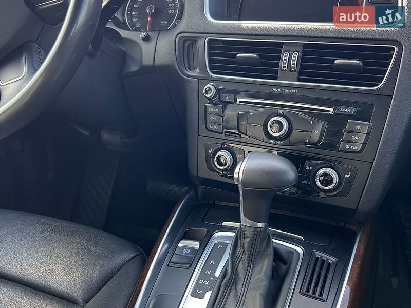 Внедорожник / Кроссовер Audi Q5 2015 в Львове