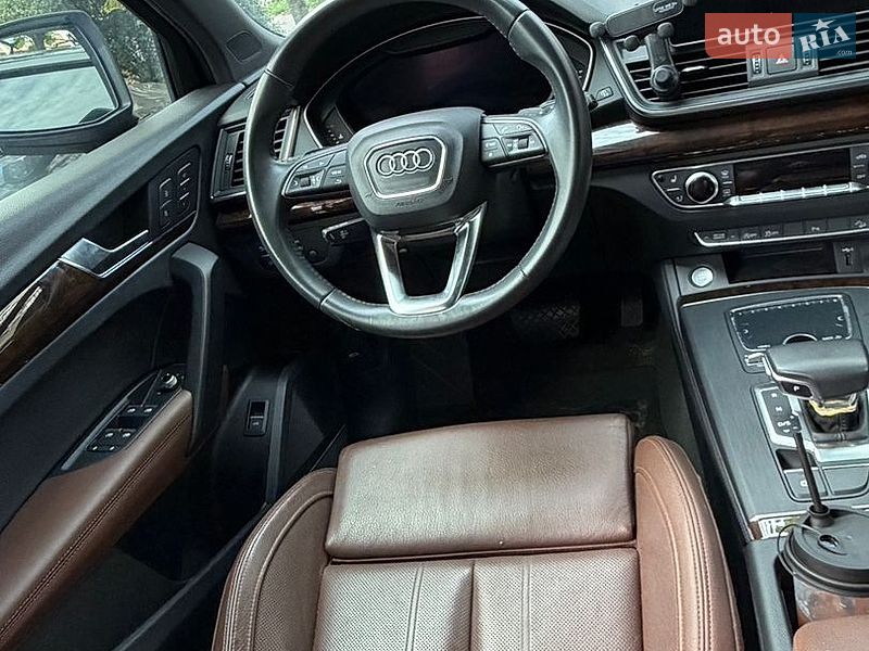 Позашляховик / Кросовер Audi Q5 2019 в Києві фото 12 Позашляховик / Кросовер Audi Q5 2019 в Києві