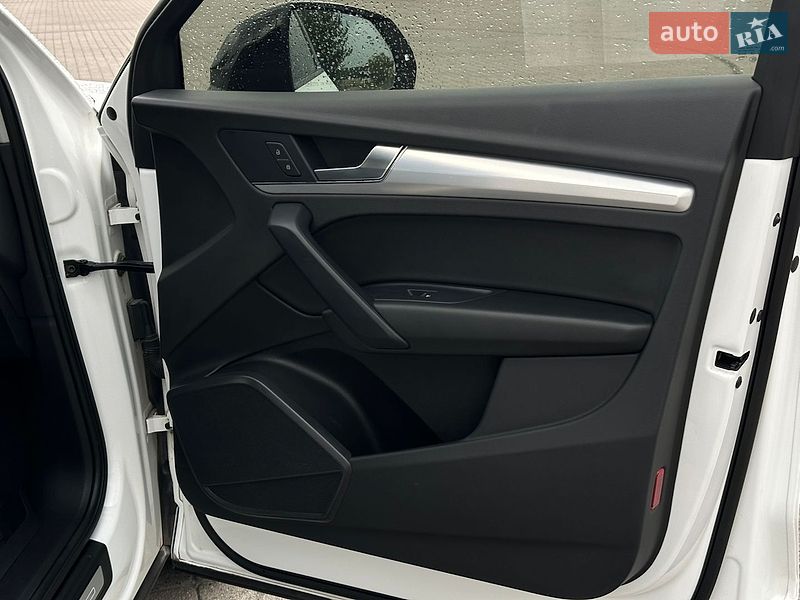Позашляховик / Кросовер Audi Q5 2021 в Бродах