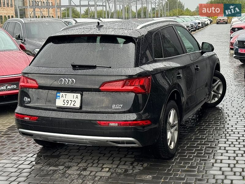 Внедорожник / Кроссовер Audi Q5 2017 в Ивано-Франковске
