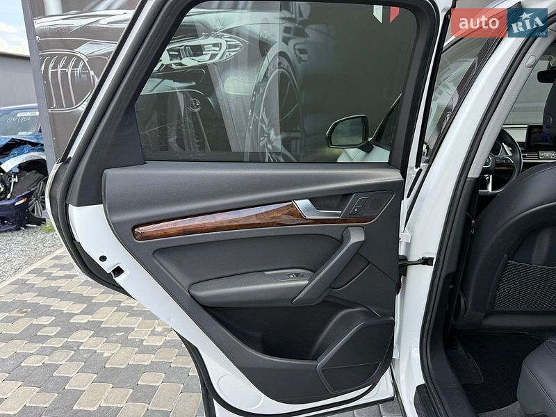 Внедорожник / Кроссовер Audi Q5 2018 в Львове фото 40 Внедорожник / Кроссовер Audi Q5 2018 в Львове